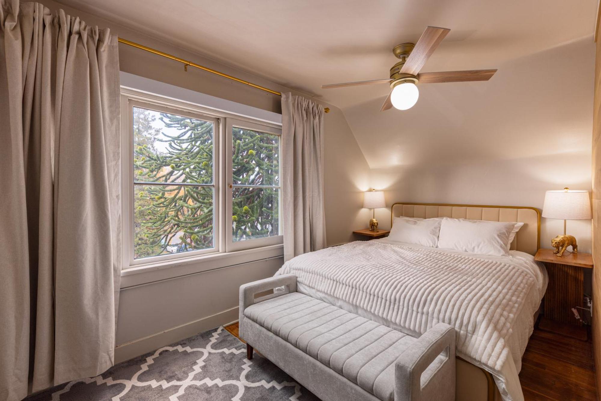 The Hunter House Bed And Breakfast 밴쿠버 외부 사진
