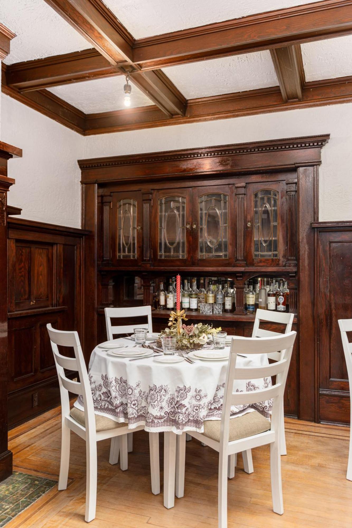 The Hunter House Bed And Breakfast 밴쿠버 외부 사진